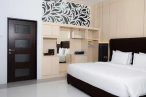 The Emirio Hotel & Cottage - Image 4