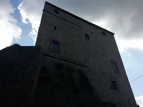 Castello Izzalini Todi Resort - Image 3