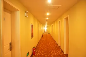 Home Inn Neo (Taiyuan Changfeng Street Pingyang Road Baihuagu Shopping Center Branch) - Image 2