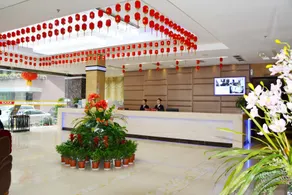 Donghua Hotel Bazhong - Image 3