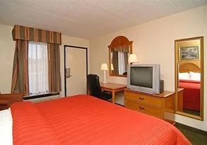 Surestay Hotel by Best Western Ridgeland - Image 2