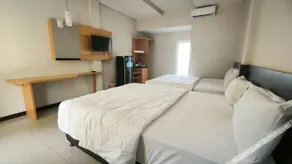 Bandengan Beach Hotel - Image 1