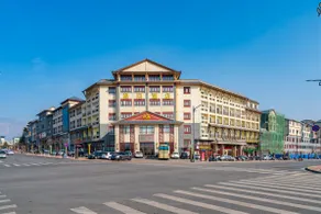 Chanyue Hotel - Image 4