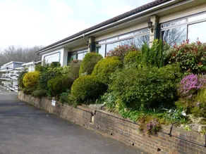The Bridge House Hotel - Image 2