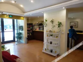 Home Inn Yinchuang North Qinghe Street Tourism Bus Station - Image 4