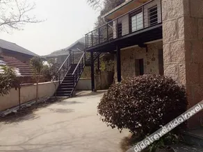 Yishan Erju Hotel - Image 5