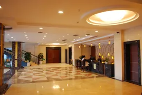 Wanghu Kaiyuan Yiju Hotel - Image 3