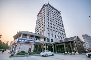 Peninsula International Hotel - Image 3