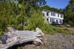 Hudson River Way by Woodstock Way Hotel - Image 5