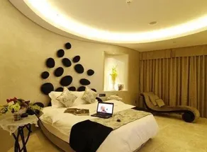 Sanya Phoenix Island Ocean Star Resort Hotel - Image 3