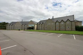 Best Western Plus Pastures Hotel - Image 3