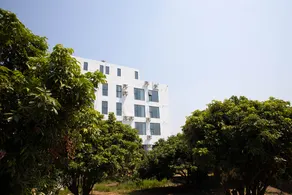 Starlight outside the city · Park Pool Design Homestay (Wu Shu Airport Shop) - Image 3