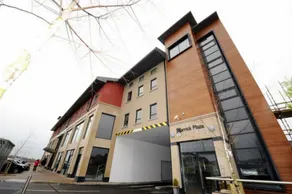 Carrick Plaza Suites & Apartments - Image 2