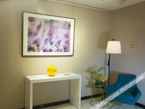 Baolong Yiyue Hotel - Image 5