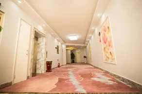88 Business Hotel - Image 2