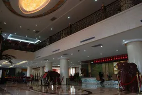Sunshine Holiday Hotel - Image 2
