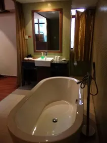 Zhangjiagang  Newstay Hotel - Image 3
