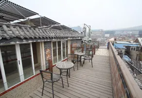 Haiyou Travel Art Hotel · Furong First Courtyard (Daming Lake Branch) - Image 2