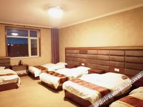 Gonghe Pengyun Hotel - Image 2
