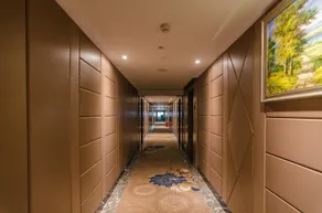 Wealth Hotel - Image 3