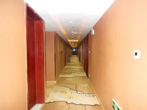 Super 8 Hotel Longnan Wudu Panxuan Road Square - Image 4