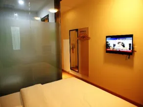 7 Days Inn Shenzhen Shajing Waterlands Resort Branch - Image 3