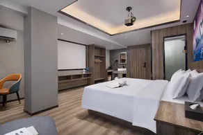 Yahao Garden Hotel - Image 4