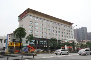 Vienna International Hotel (Zhongshan Dongfeng Daxin Xinduhui) - Image 5