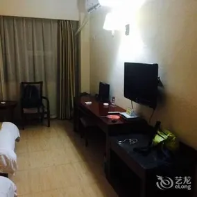 Liangpu Lijing Grand Hotel - Image 5