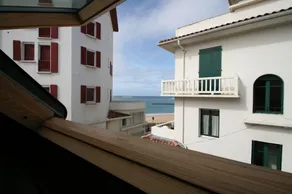 Le Petit Hôtel - Image 5