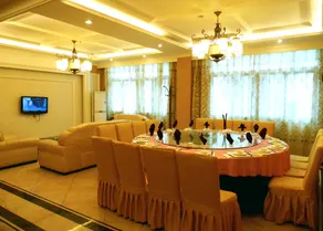 Ruijin Zhongshan International Hotel - Image 2