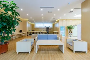 Quanji Business Travel Hotel (QujingQilin Garden Branch) - Image 4