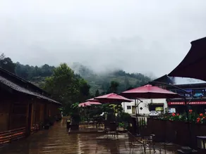 Huishangu Hot Spring Hotel - Image 3