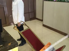 JINWUTONG HOLIDAY HOTEL - Image 5