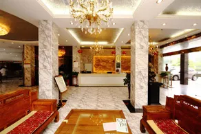 Fuhua Hotel - Image 2