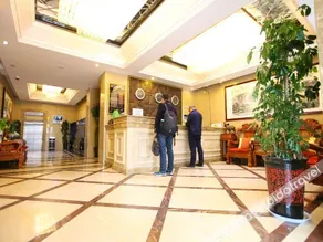 Yunlai Film and Television Theme Culture Hotel - Image 4