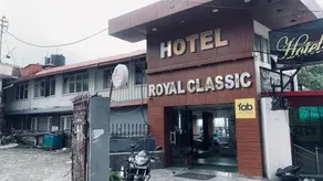 Hotel Royal Classic Residency - Image 3