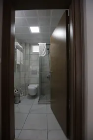 Askar Port Hotel - Image 3