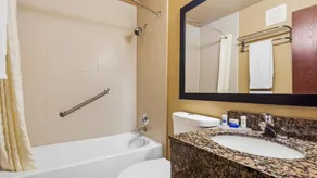 Best Western Eden Prairie Inn - Image 4