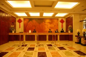 Oriental Hotel (Zhongshan Dengdu Ancient Town Huayi Square) - Image 3