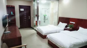 Dongsheng Hotel - Image 5