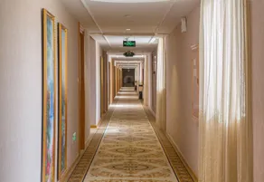 Happy Vienna Hotel - Image 5