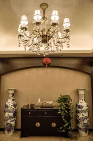 Yinghai Holiday Hotel - Image 2
