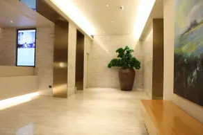 Home Inn - Image 4
