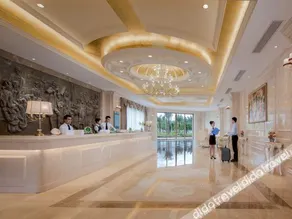 Vienna International Hotel (Danzhou Yangpu) - Image 2