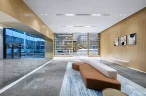 Jinuo Hotel - Image 4