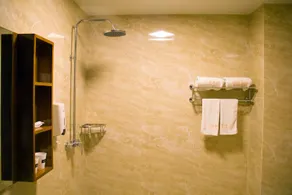Ease Hotel - Tangshan Huayan North Road Yuanyang City - Image 4