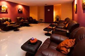 Avana Grand Hotel - Image 4