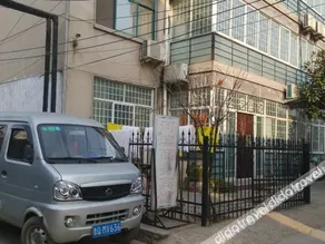 Linyi Riverside Business Hotel - Image 2