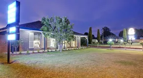 Comfort Inn Bushmans - Image 2